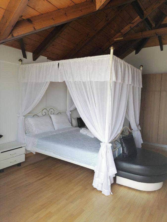 Suite In Front Of The Sea Nea Thesi Exteriör bild